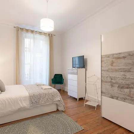 Διαμέρισμα Confort Y Diseno Con Vistas Al Casco Viejo *